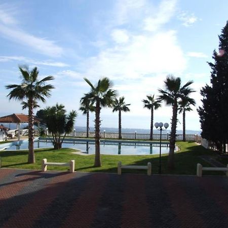Residence Ore Felici Taormina Mascali Exterior foto