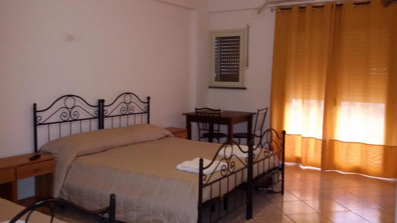 Residence Ore Felici Taormina Mascali Exterior foto